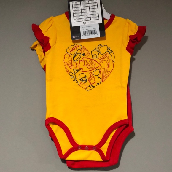 NFL Kansas City Chiefs 2pc creeper set NWT size 3/6months - Picture 2 of 4